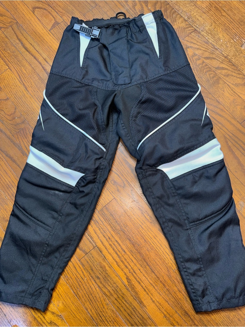 Kids Bilt motorcycle riding pants Black red white Athletic Bottoms 24Y